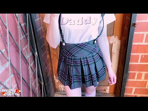 ❤️ Schoolgirl Sucks a dick gu domhainn agus fucks an àite clasaichean. ️  Bhidio fucking  leinn gd.fullpornercom.ru ❌️