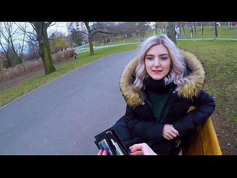 ❤️ Swallows hot cum coigreach airson airgead - blowjob anns a 'phàirc le Eva Elfie ️  Bhidio fucking  leinn gd.fullpornercom.ru ❌️